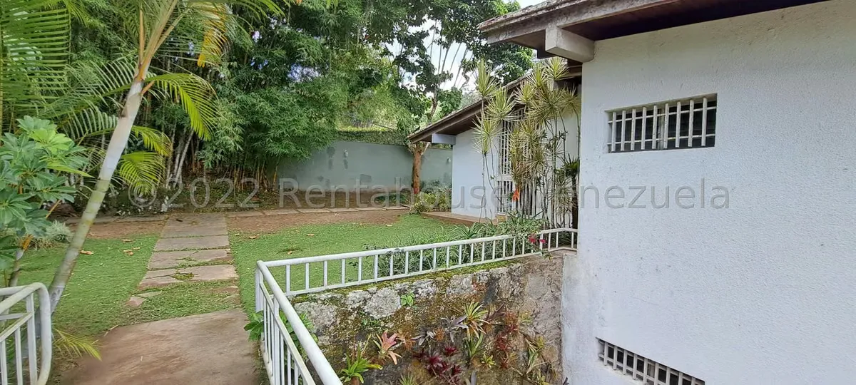 Casa (Multipes Niveles) en Venta en Alto Hatillo, Distrito Metropolitano - 30