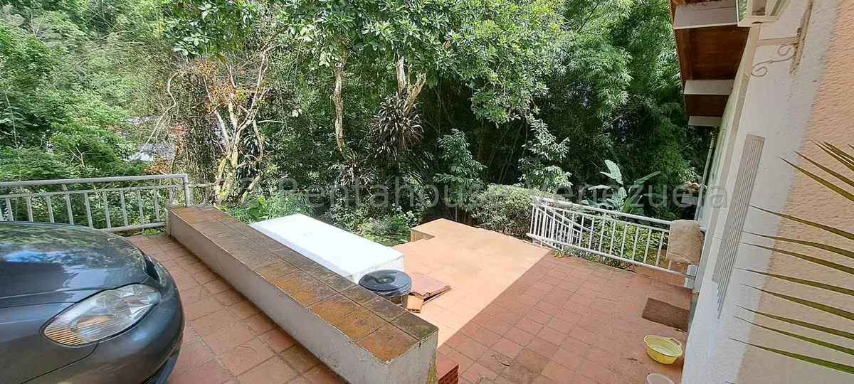 Casa (Multipes Niveles) en Venta en Alto Hatillo, Distrito Metropolitano - 32