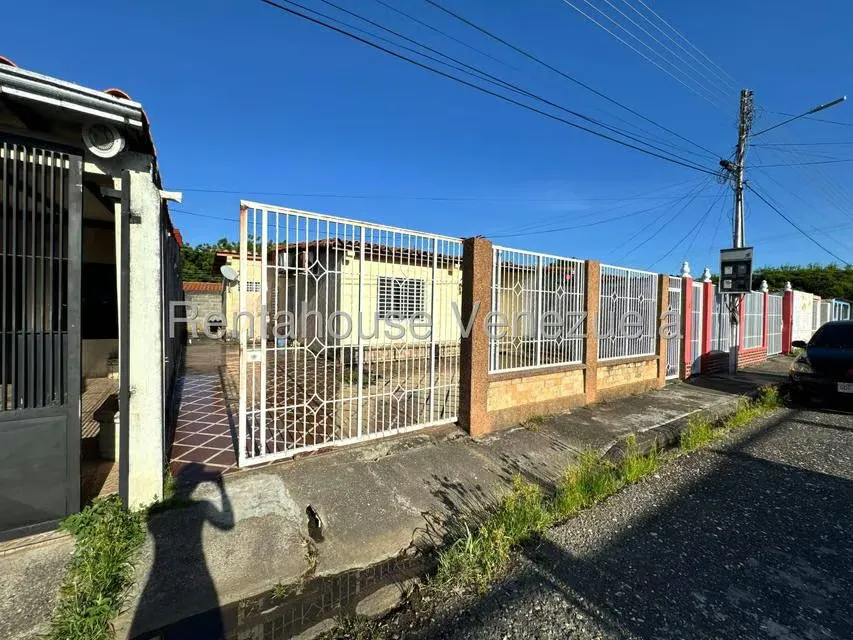 Casa (1 Nivel) en Venta en Valle Arriba, Portuguesa - 3