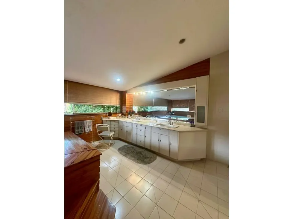 Vendo casa en calle cerrada 710m2 Alto Hatillo 4843 - 23