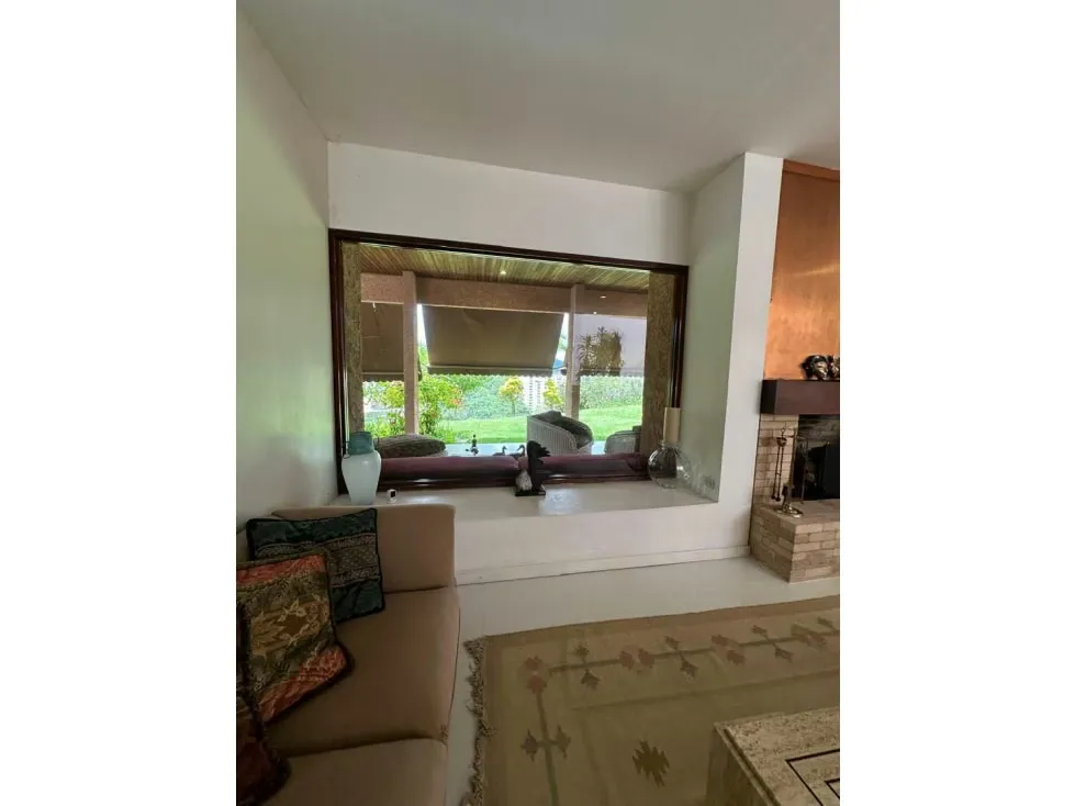 Vendo casa en calle cerrada 710m2 Alto Hatillo 4843 - 27
