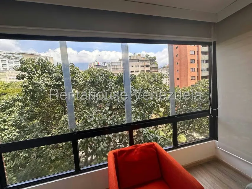 Apartamento (1 Nivel) en Alquiler en El Rosal, Distrito Metropolitano - 6