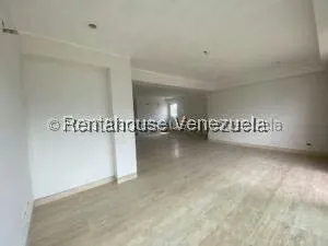 Apartamento (1 Nivel) en Venta en Lomas de Las Mercedes, Distrito Metropolitano - 24