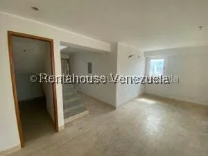 Apartamento (1 Nivel) en Venta en Lomas de Las Mercedes, Distrito Metropolitano - 33