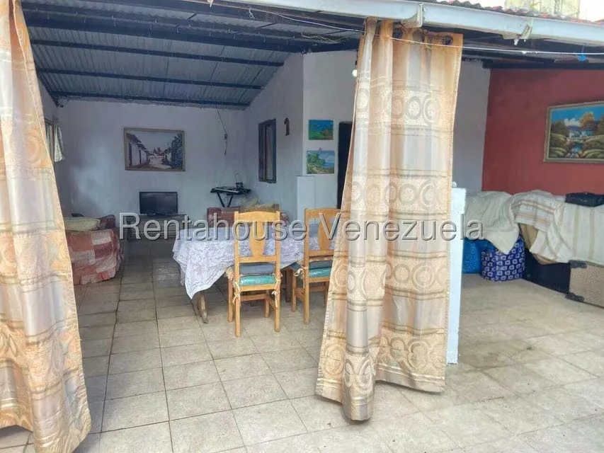 Casa (Duplex) en Venta en Los Nuevos Teques, Miranda - 5