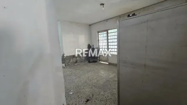 Casa Residencial Altamente Comercial - 9