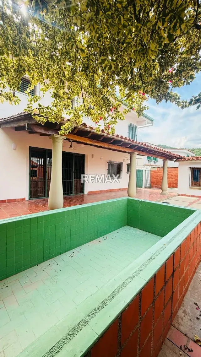 Alquiler Casa Comercial o Residencial en La Viña Calle Cerrada - 13