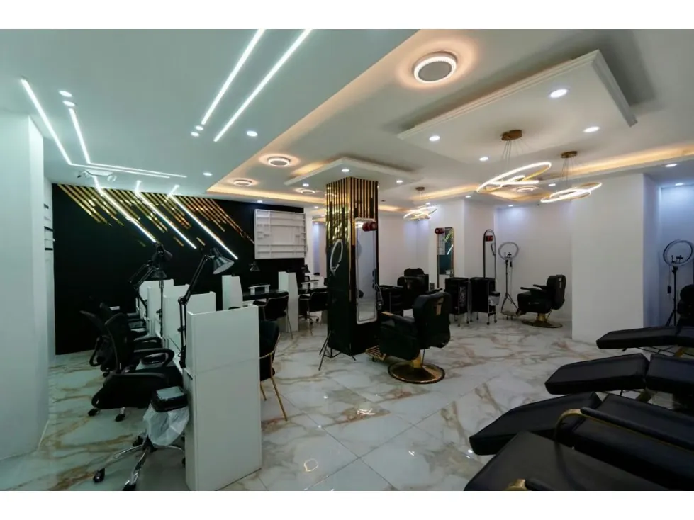 Local Comercial en Venta Capitolio paralelo a la Av.Baralt 200m2 - 15