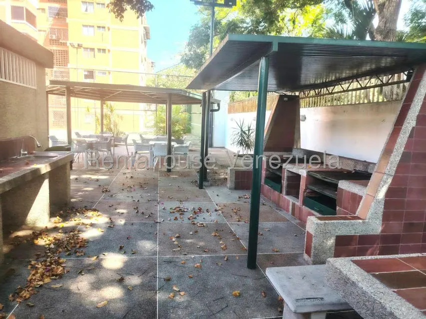 Apartamento (1 Nivel) en Alquiler en El Cafetal, Distrito Metropolitano - 15