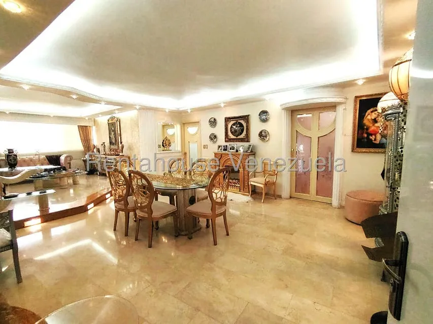 Apartamento (1 Nivel) en Alquiler en El Cafetal, Distrito Metropolitano - 21