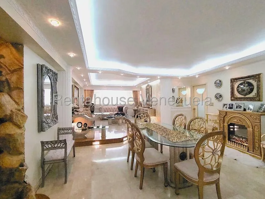 Apartamento (1 Nivel) en Alquiler en El Cafetal, Distrito Metropolitano - 23