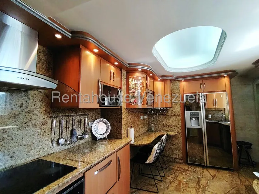 Apartamento (1 Nivel) en Alquiler en El Cafetal, Distrito Metropolitano - 35