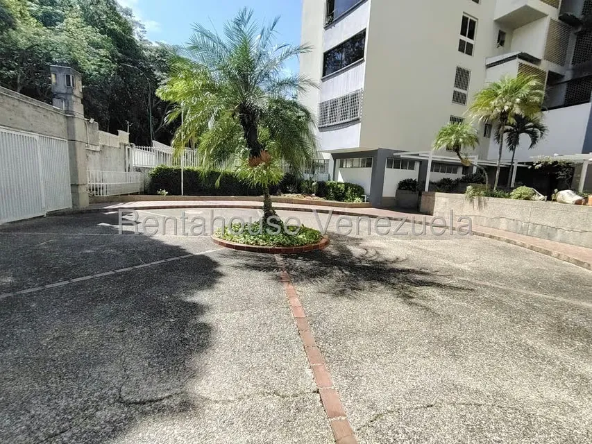 Apartamento (1 Nivel) en Alquiler en El Cafetal, Distrito Metropolitano - 5