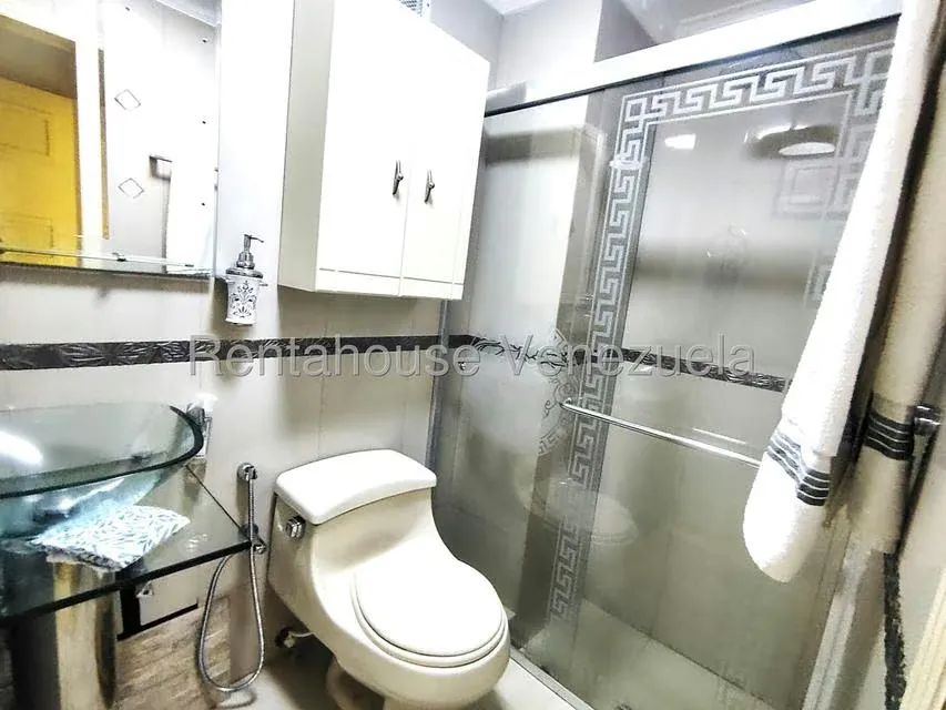 Apartamento (1 Nivel) en Alquiler en El Cafetal, Distrito Metropolitano - 68