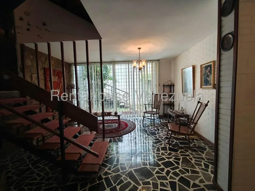 Casa (Multipes Niveles) en Venta en Prados del Este, Distrito Metropolitano - 6