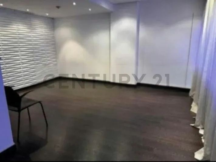 Venta de Moderna Oficina en los Samanes Baruta Caracas - 10
