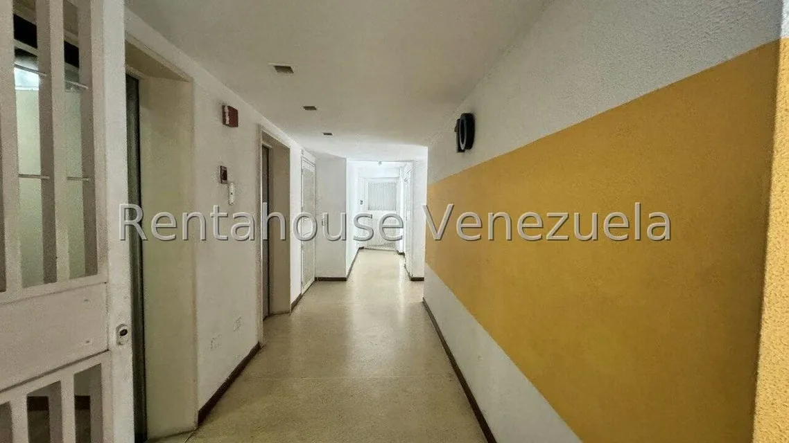 Apartamento (1 Nivel) en Venta en Los Caobos, Distrito Metropolitano - 4