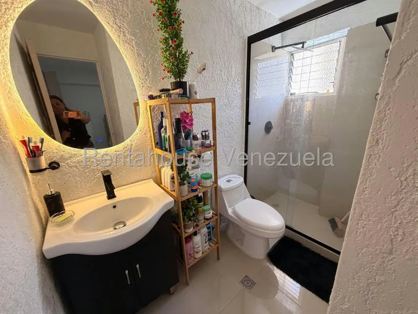 Apartamento (1 Nivel) en Venta en Quinta Crespo, Distrito Metropolitano - 23
