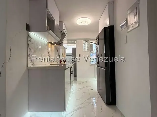 Apartamento (1 Nivel) en Venta en Quinta Crespo, Distrito Metropolitano - 24