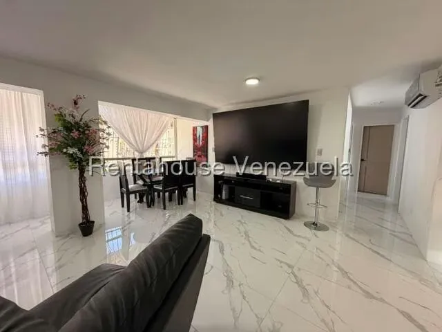 Apartamento (1 Nivel) en Venta en Quinta Crespo, Distrito Metropolitano - 8