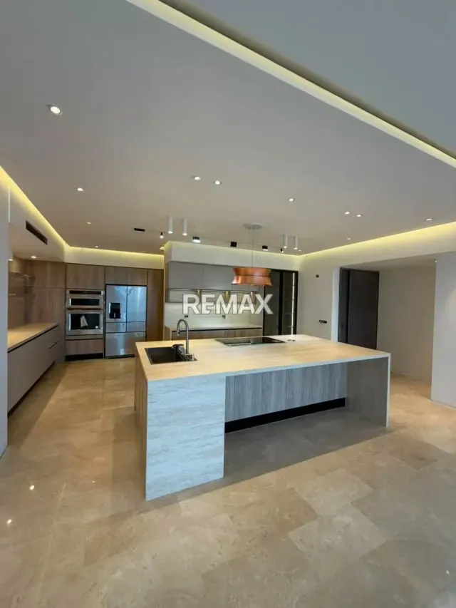 Apartamento en Venta Edif. Amarello Sector La Lago - 8
