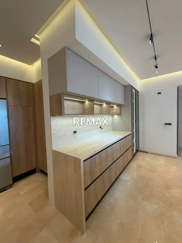 Apartamento en Venta Edif. Amarello Sector La Lago - 9