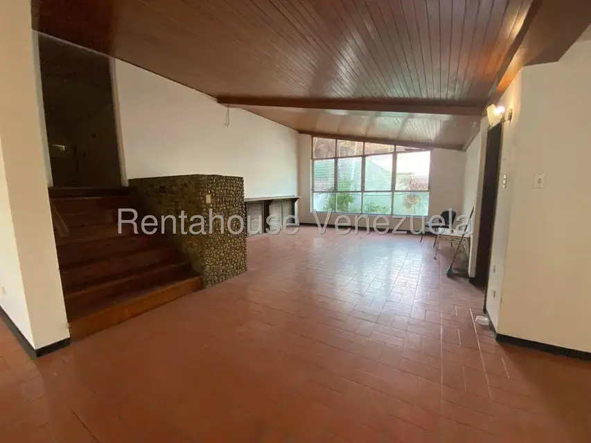 Casa (1 Nivel) en Venta en Prados del Este, Distrito Metropolitano - 49