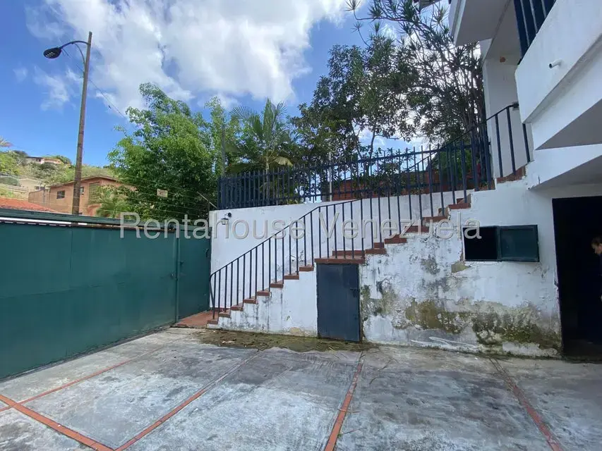 Casa (1 Nivel) en Venta en Prados del Este, Distrito Metropolitano - 7