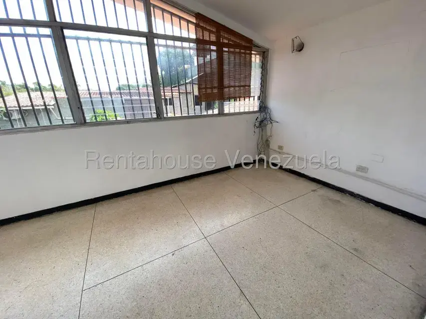 Casa (1 Nivel) en Venta en Prados del Este, Distrito Metropolitano - 89