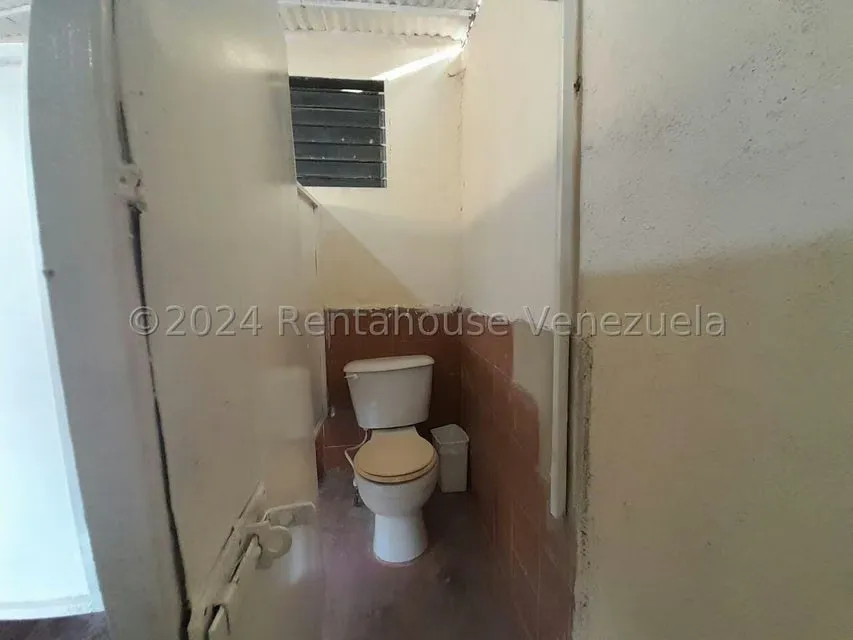 Comercial (Local Comercial) en Venta en El Placer, Lara - 31
