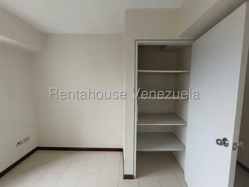 Apartamento (1 Nivel) en Venta en Kerdell, Carabobo - 23