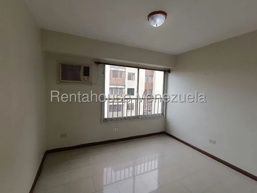 Apartamento (1 Nivel) en Venta en Kerdell, Carabobo - 39