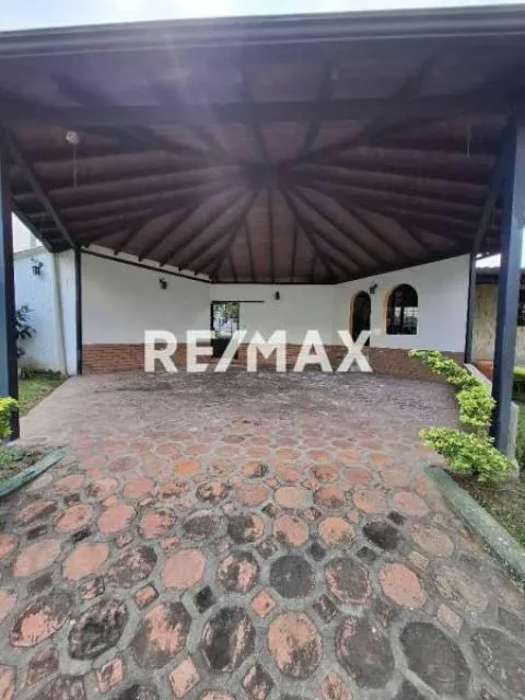 Casa en Venta en San Juan de Colón - 3