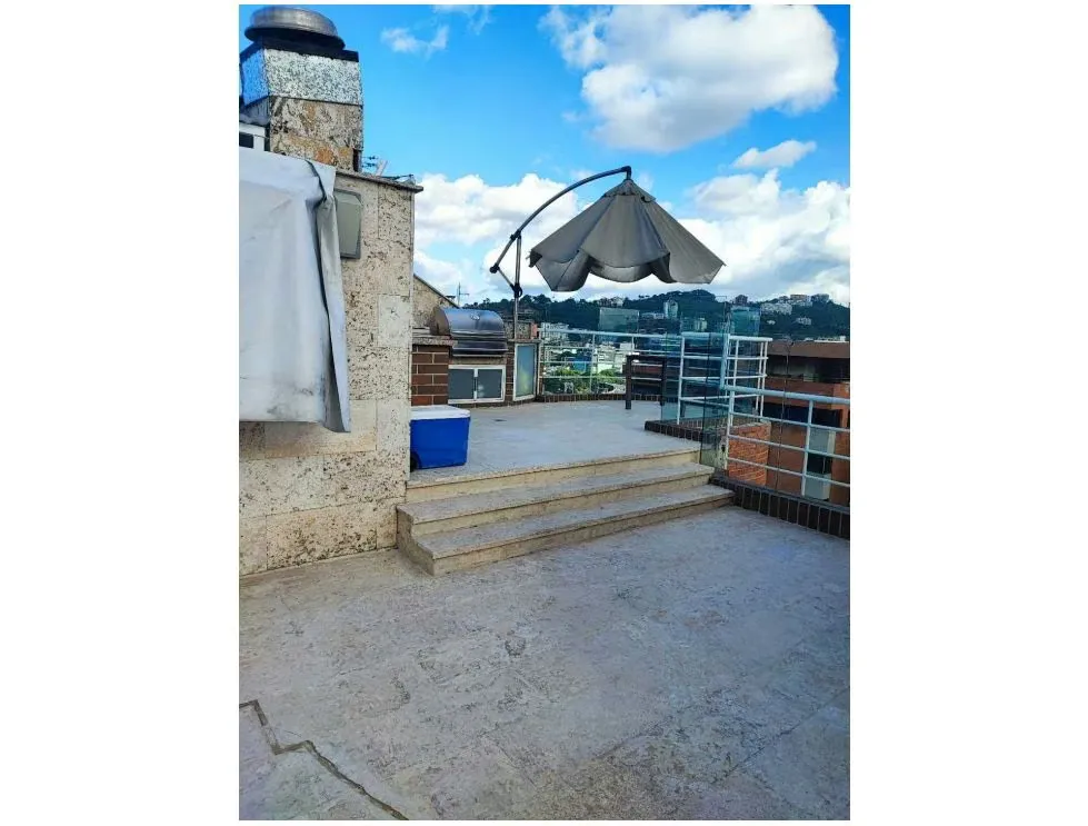 Se alquila Ph amoblado c/ terraza 240m2 El Rosal 9161 - 12