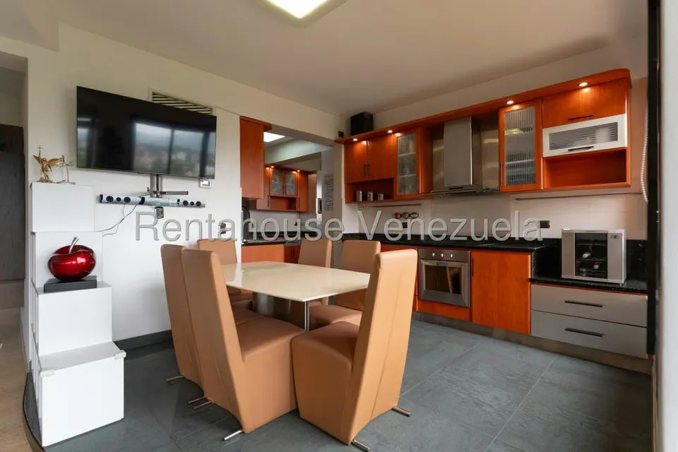 Apartamento (1 Nivel) en Alquiler en Los Samanes, Distrito Metropolitano - 11