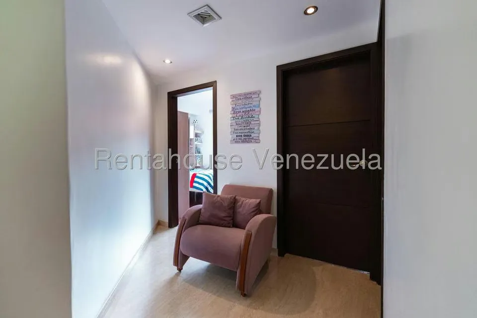 Apartamento (1 Nivel) en Alquiler en Los Samanes, Distrito Metropolitano - 27