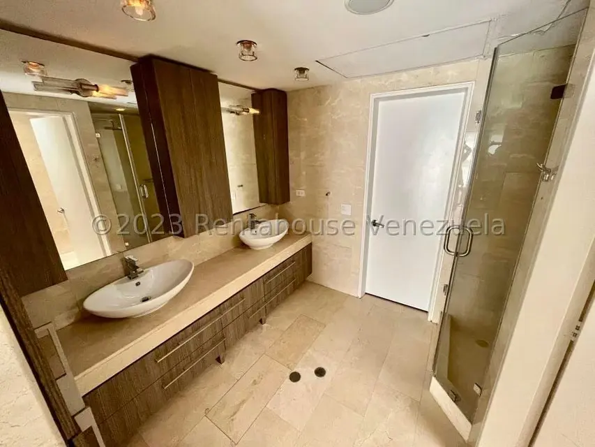 Apartamento (Penthouse) en Venta en La Lagunita Country Club, Distrito Metropolitano - 18