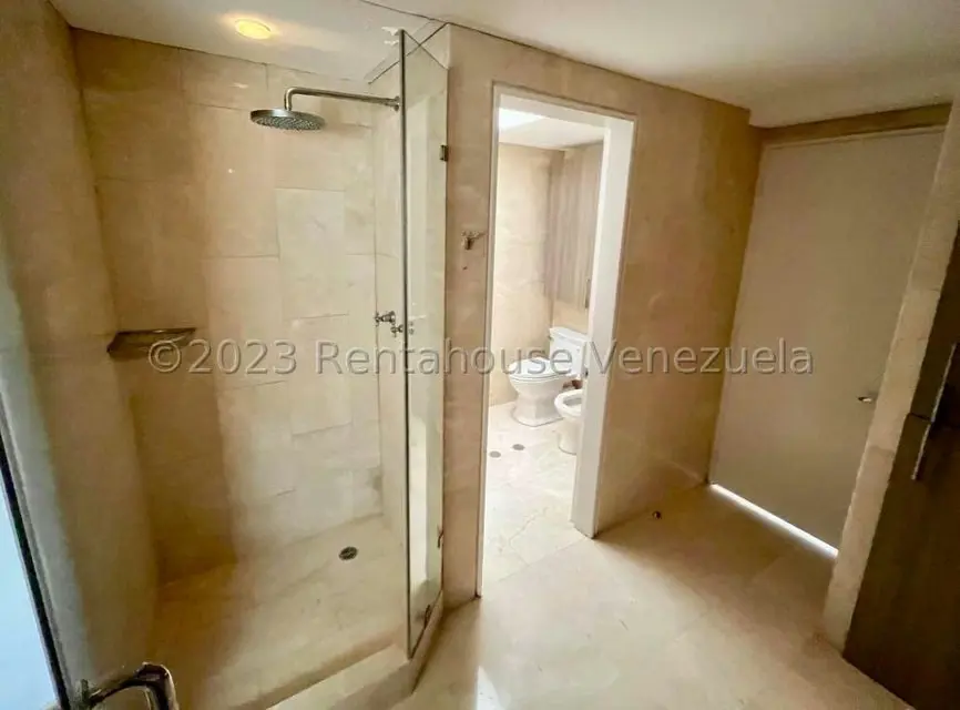 Apartamento (Penthouse) en Venta en La Lagunita Country Club, Distrito Metropolitano - 19