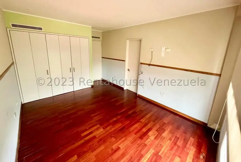 Apartamento (Penthouse) en Venta en La Lagunita Country Club, Distrito Metropolitano - 26