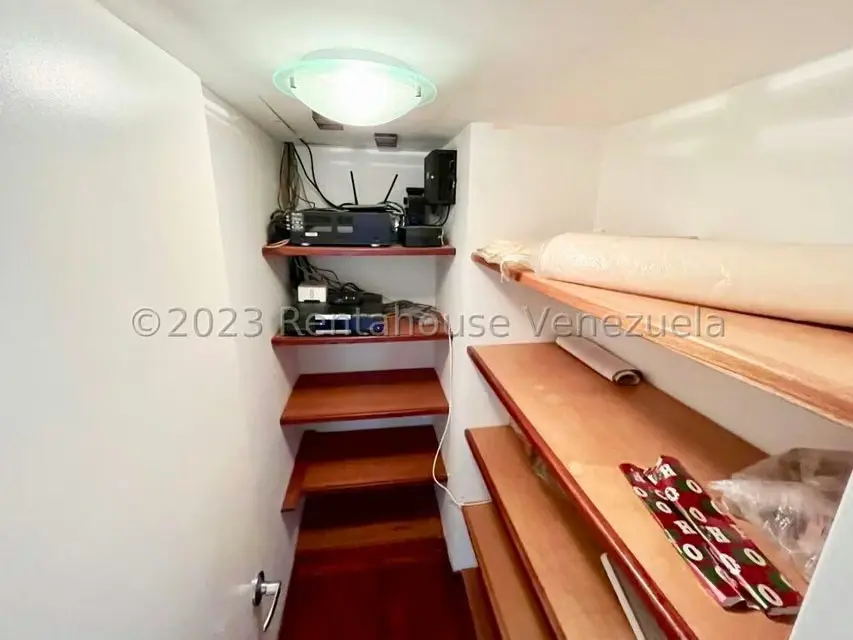 Apartamento (Penthouse) en Venta en La Lagunita Country Club, Distrito Metropolitano - 31