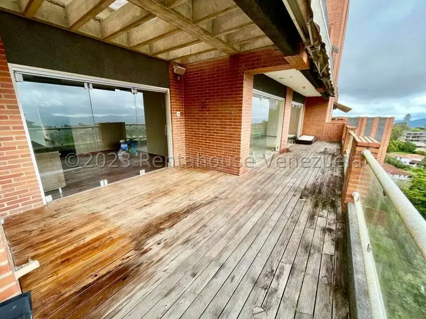 Apartamento (Penthouse) en Venta en La Lagunita Country Club, Distrito Metropolitano - 9
