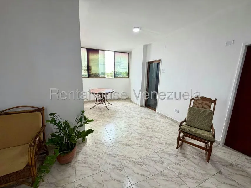 Apartamento (1 Nivel) en Venta en Centro, Portuguesa - 17