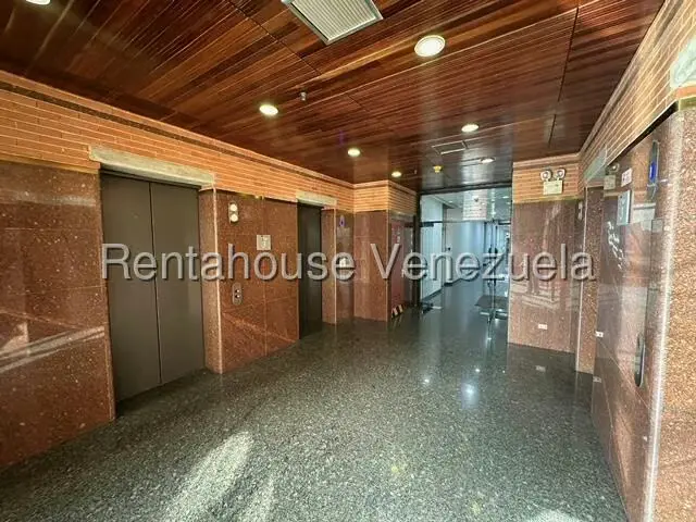 Local Comercial en Venta en La Castellana, Distrito Metropolitano - 4