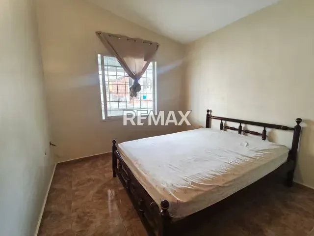 HABITACIÓN EN ALQUILER CON CAMA Y DERECHO A COCINA