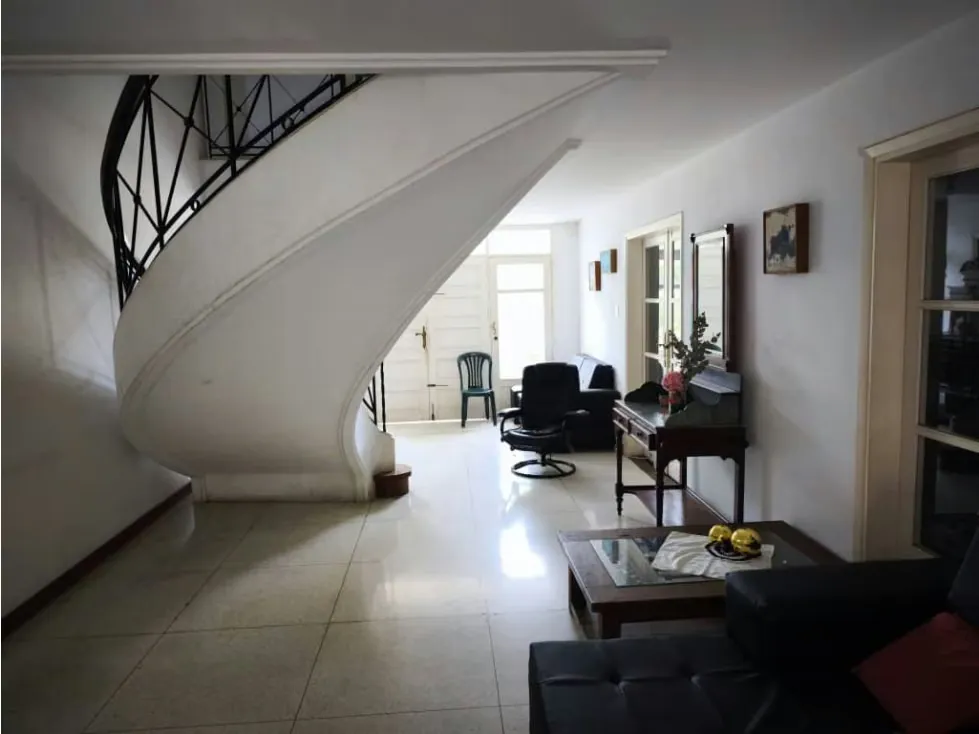 Venta Casa Los Chorros - 2
