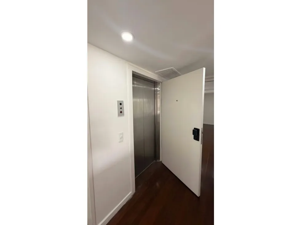 Vendo apartamento 230m2 Lomas de las Mercedes 4998 - 12