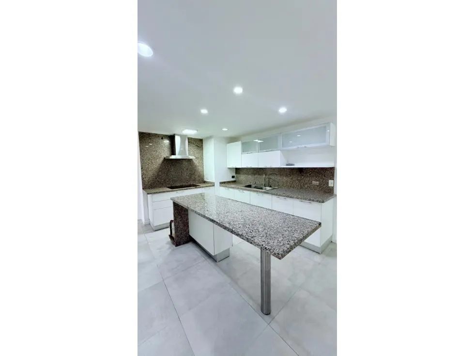 Vendo apartamento 230m2 Lomas de las Mercedes 4998 - 13