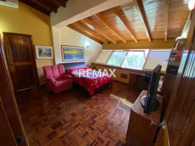 Casa en Venta, Urb. La peña - 12