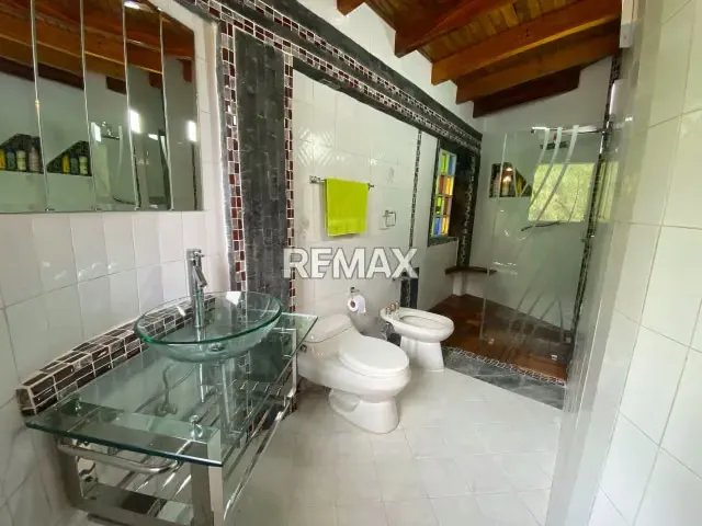 Casa en Venta, Urb. La peña - 16
