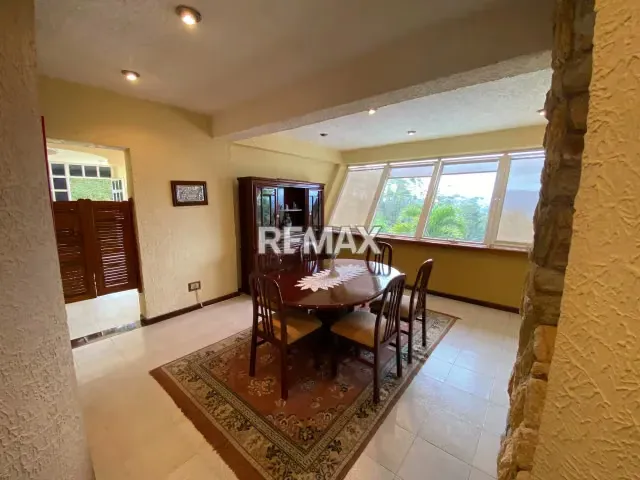 Casa en Venta, Urb. La peña - 4